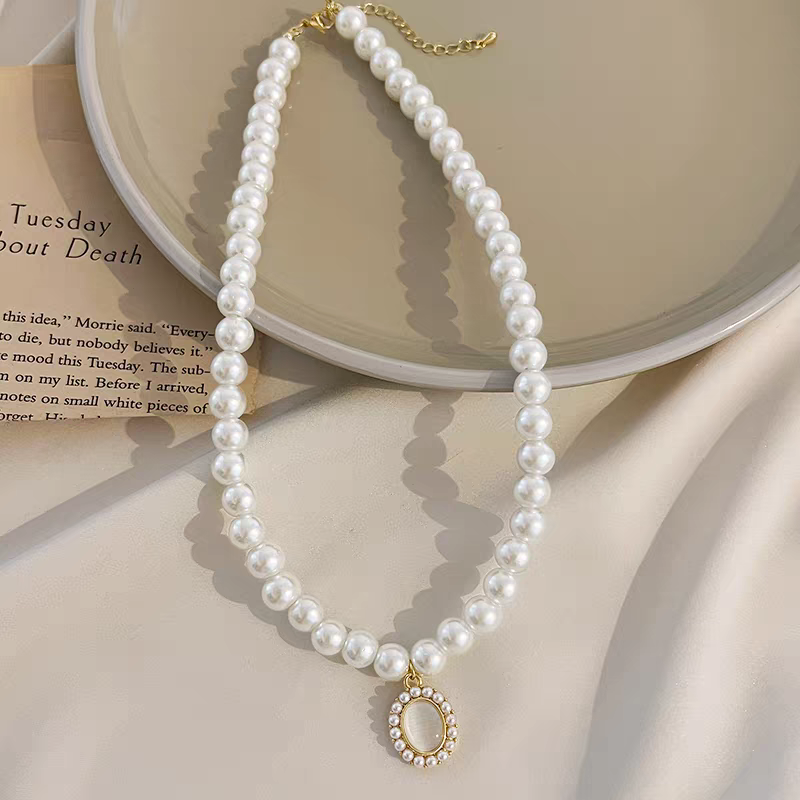 Cute Pearl Adjustable Plain Necklace - Image 3